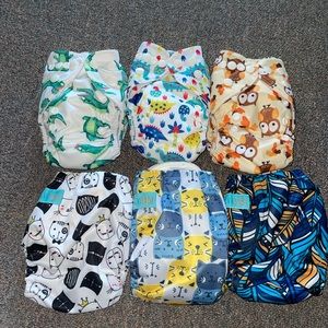 Unisex cloth diapers